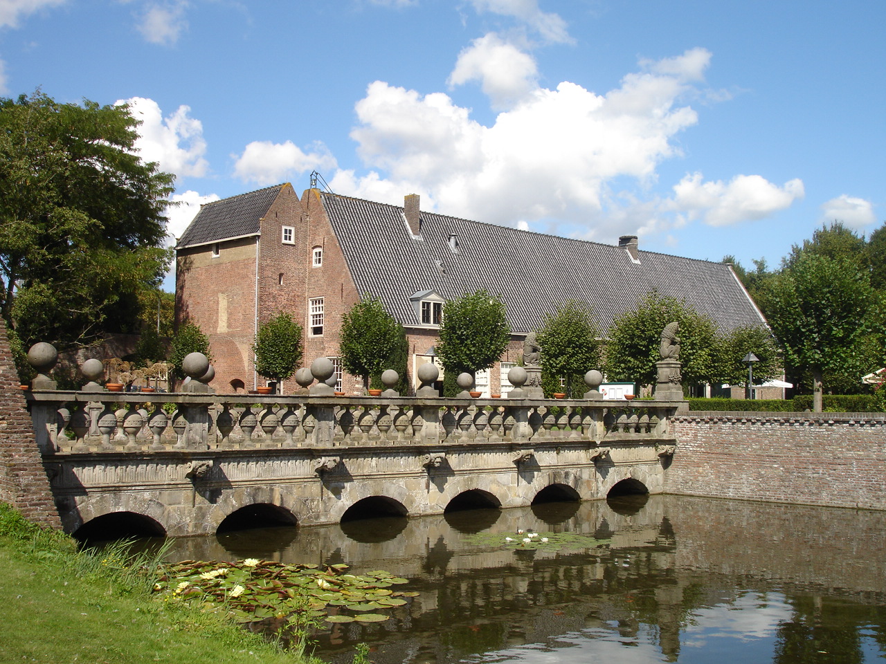 Oude Slot en TotSlot
